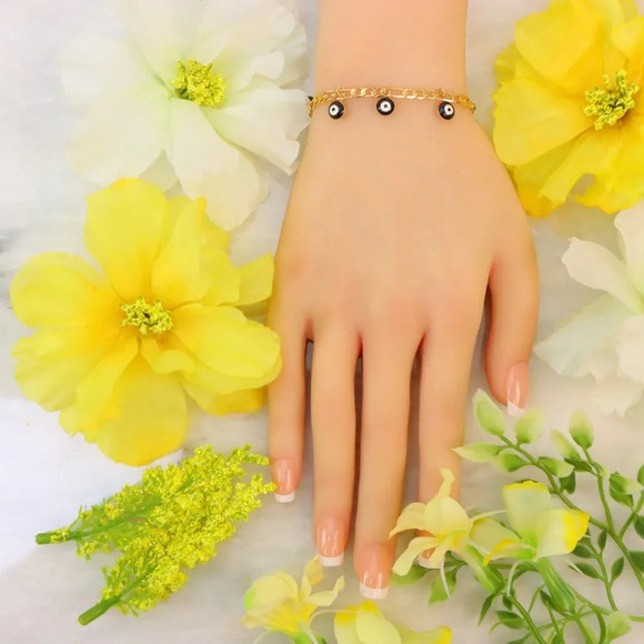 Minimalist Bracelet, Sleek & Modern Design, Women’s Fashion, YC110425-B - Picture 3 of 10